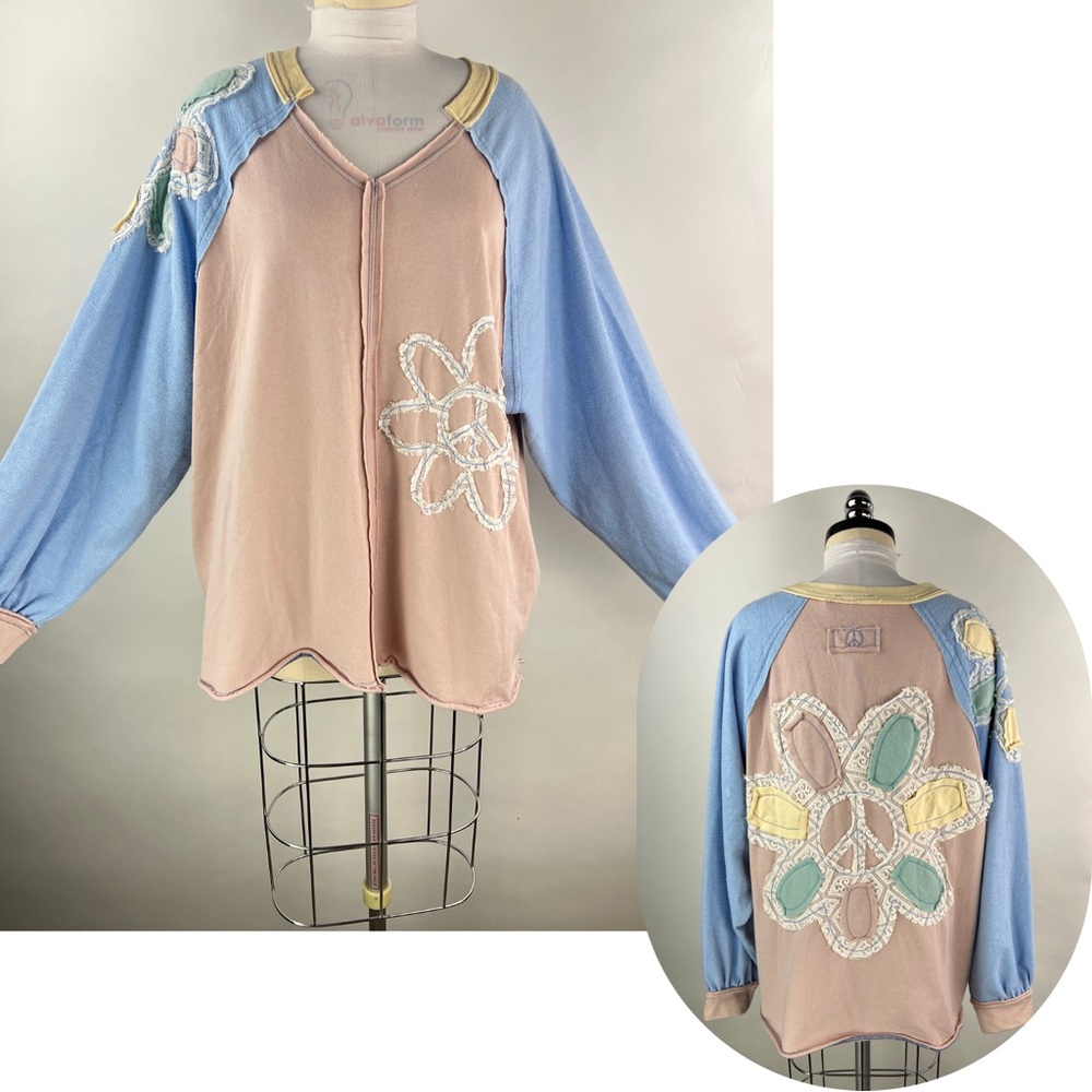 💚 2957. Peace Patchwork Terry Sweatshirt